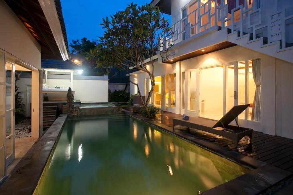 Bugan Villas Seminyak Eksteriør bilde
